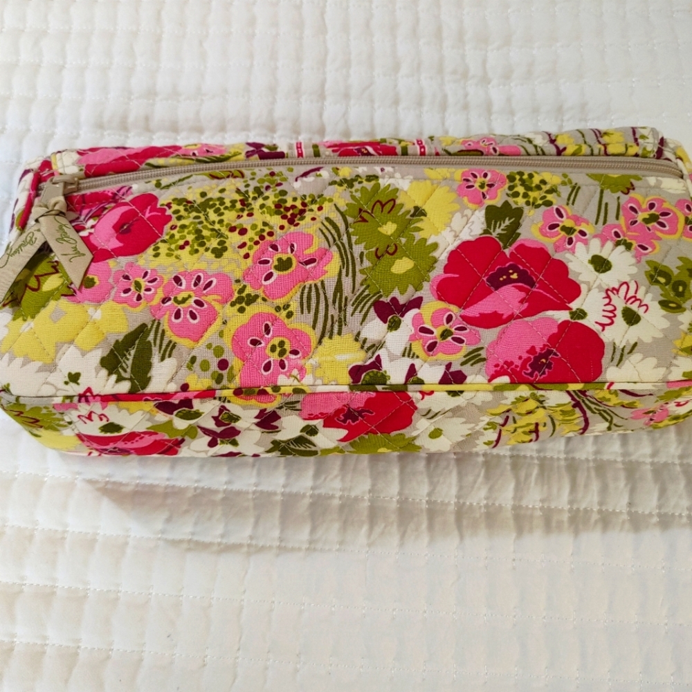 Vera Bradley bag - Picture 2 of 3